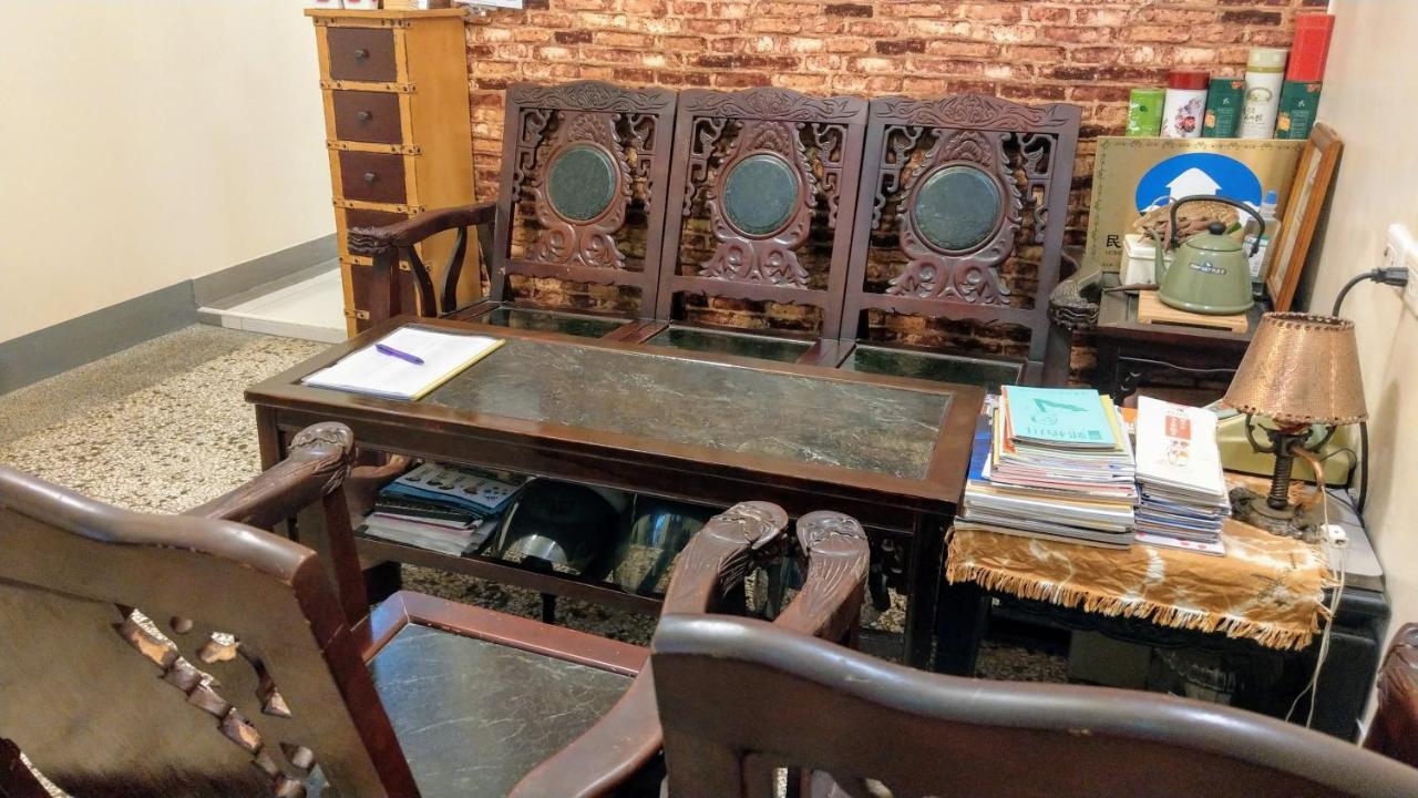 赤嵌厝child Come Home-依人數床位數計價開放房型 Tainan Dış mekan fotoğraf